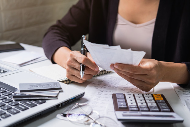 Cómo hacer valer el reglamento de pagos de cuotas en los colegios